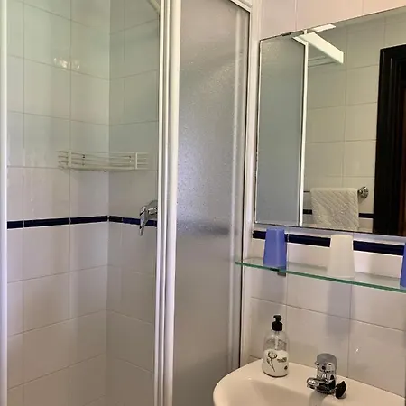 Mayorazgo De Altamira Marias * סנטילנה דל מר